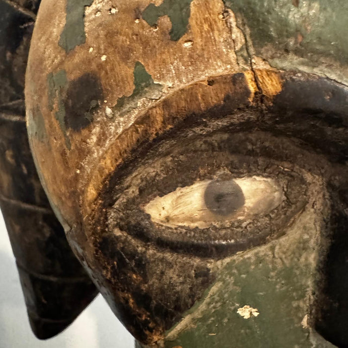 South African Lady Sculpture : Mukhauta 19