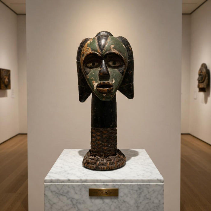 South African Lady Sculpture : Mukhauta 19