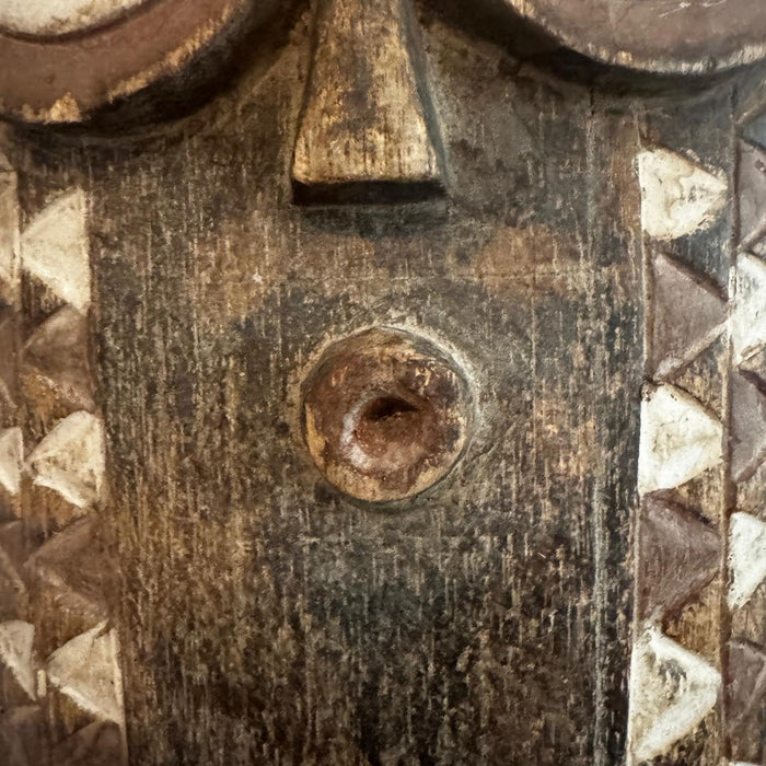 Bembe Mask from the Democratic Republic of the Congo : Mukhauta 17