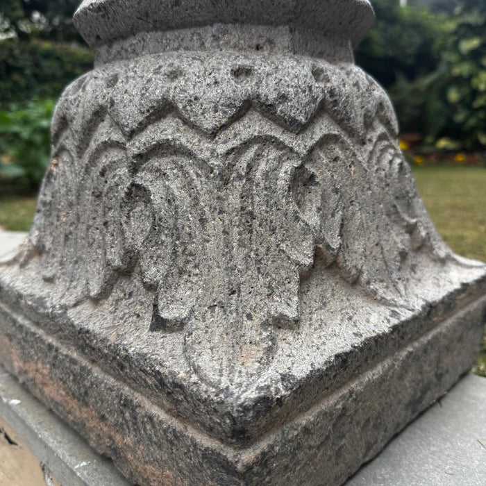 Grey Stone Pedestal: Zaroon 1