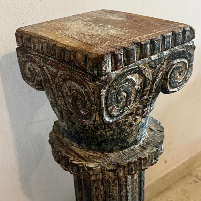 Wooden pedestal  : Ruhana 12