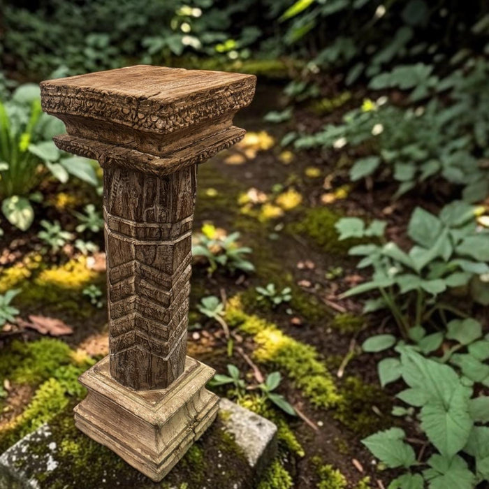 Wooden pedestal  : Ruhana 12