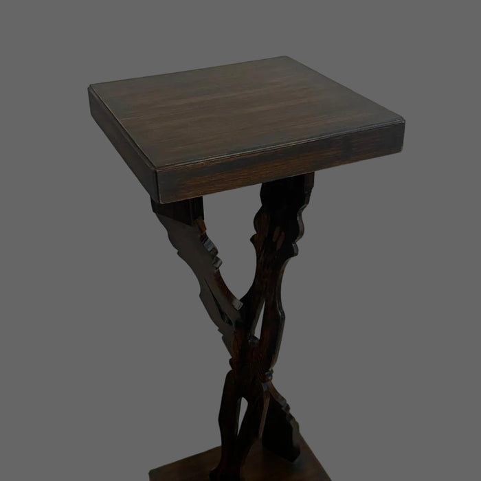 Criss-Cross Display Pedestal ; Ruhana 3