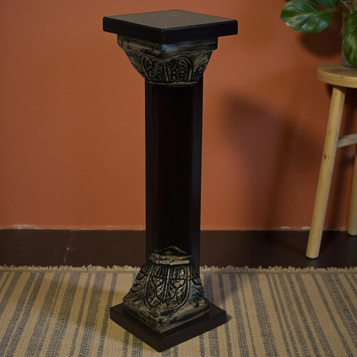 Corner Pedestal with Vintage Carved Details : Ruhana 5