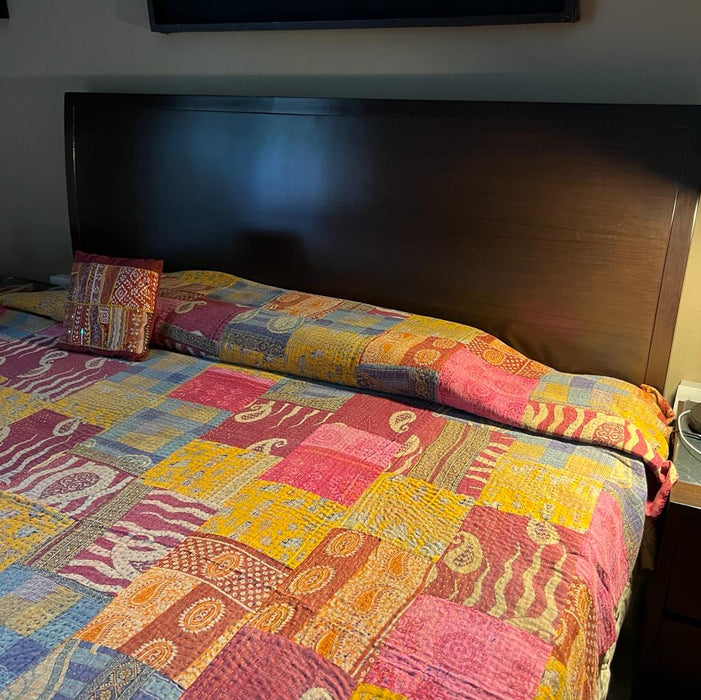 Aasira : Patchwork Bed cover