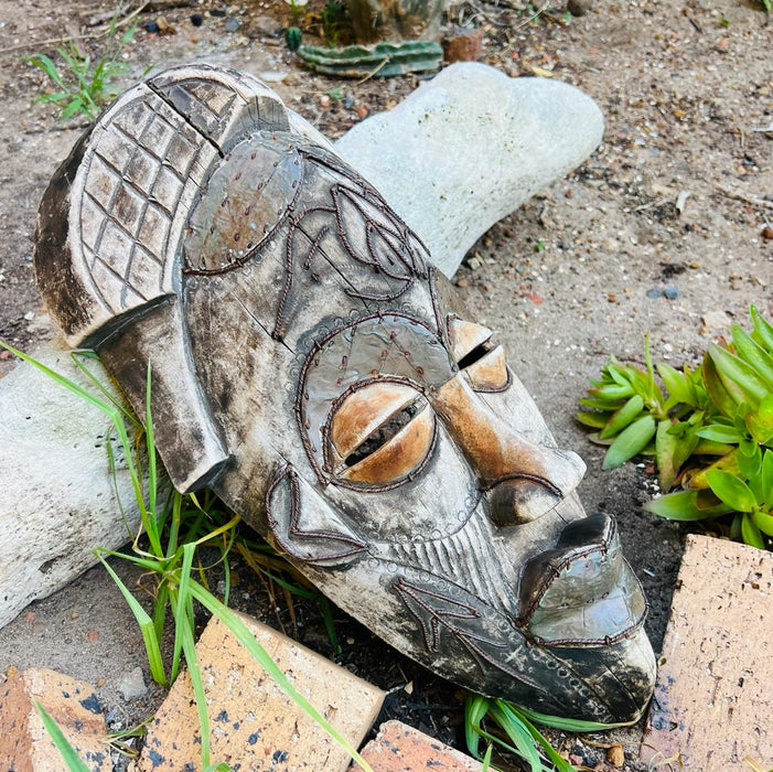 African Wooden  Mask -4 (Length : 20 inches)