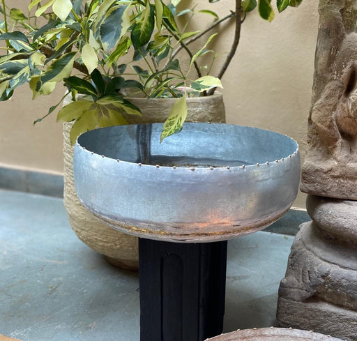 Minimalistic Metal Urlis :  Small - Khojcrafts